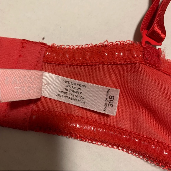 Victoria's Secret Vintage Red Lace Padded Bra Size 38B - Picture 8 of 9